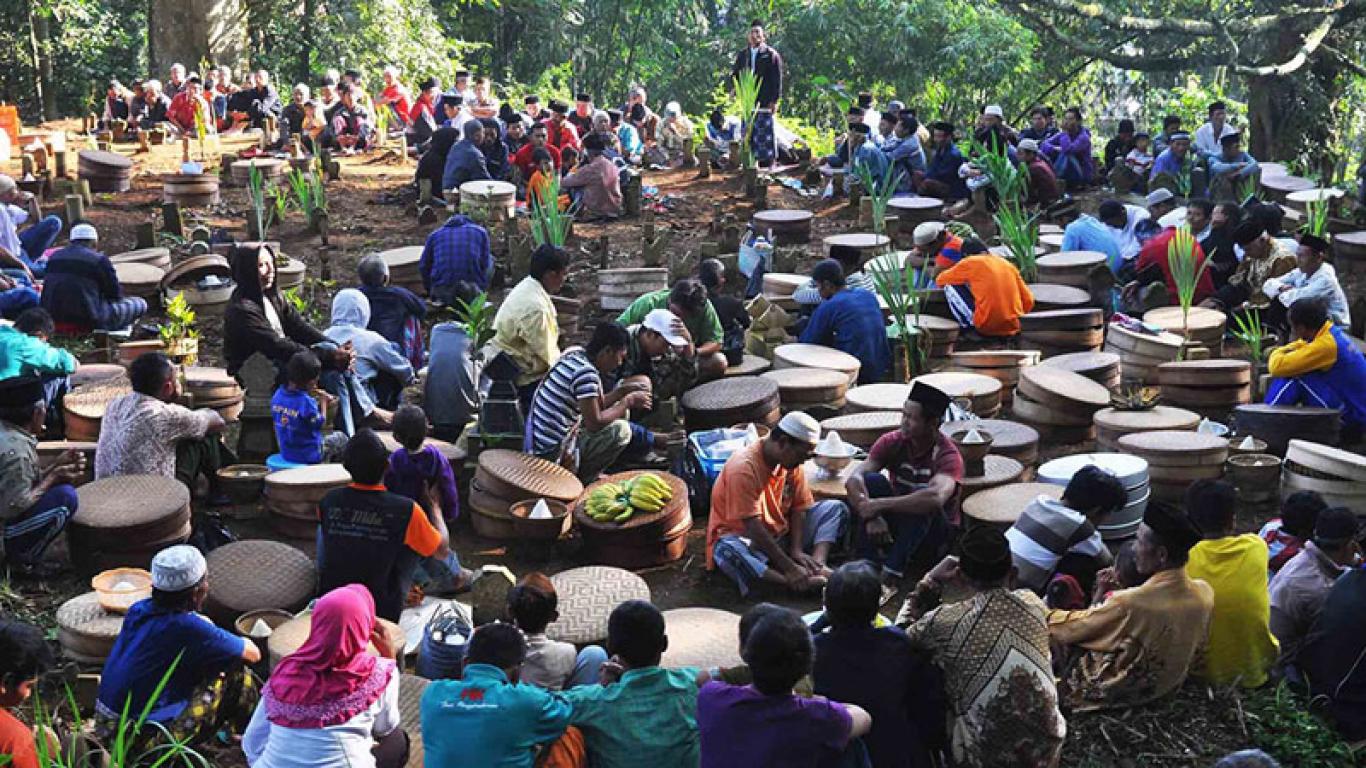 sedang_1555216148Tradisi-Nyadran