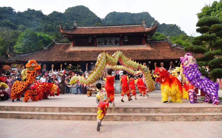 Perfume-Pagoda-festival-hanoi