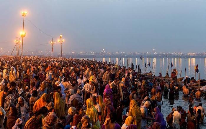 Photo_of_makar_sankranti_devootees