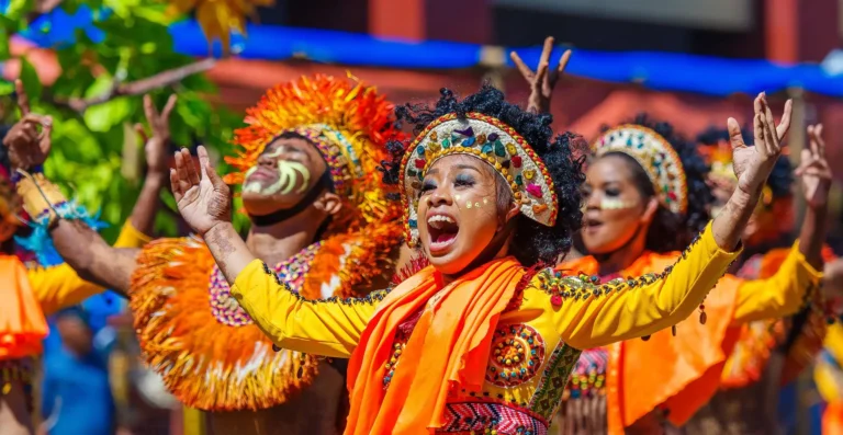 atih-atihan_shutterstock_374356411-Copy-2