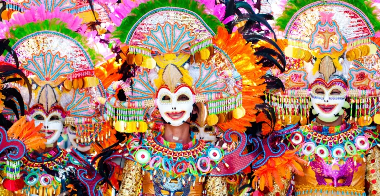 masskara-festival_shutterstock_481240750-Copy