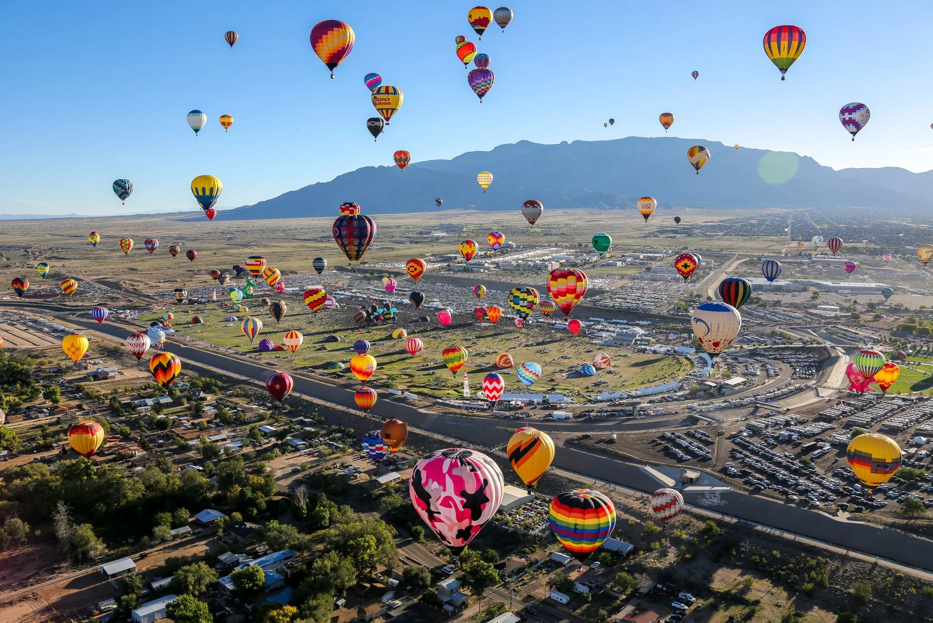 new-mexico-albuquerque-international-balloon-fiesta