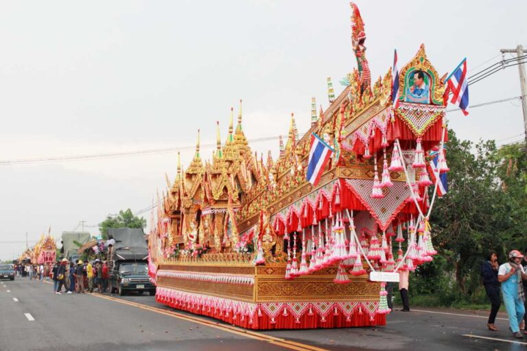 festival-boon-bang-fai-meriahnya-tradisi-rakyat-di-thailand