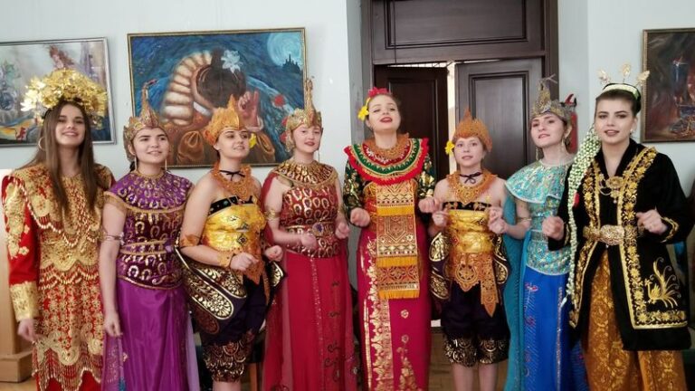 festival-budaya-ukraina-menyelami-kekayaan-tradisi-dan-seni