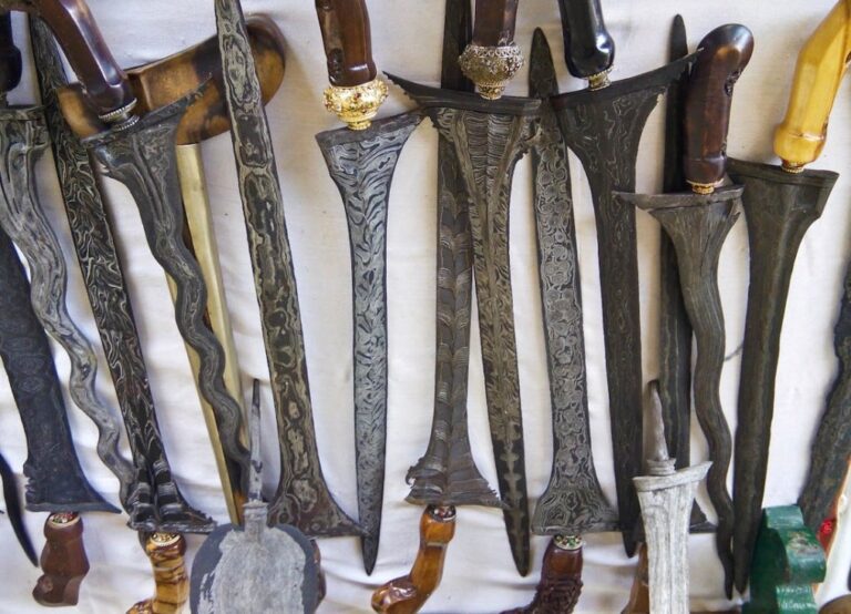 mengenal-lebih-jauh-tentang-pusaka-hujor