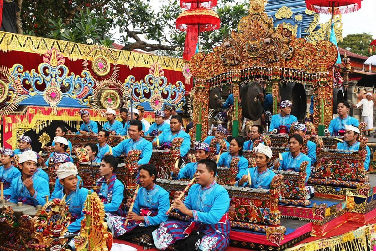 festival-di-albarus-pesta-kesenian-bali-pkb-yang-meriah