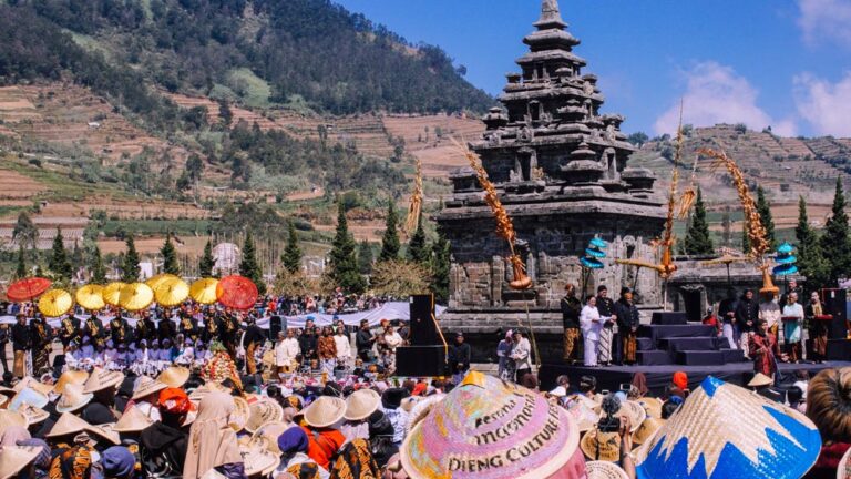 festival-dieng-culture-festival-tradisi-dan-keindahan-alam-dieng