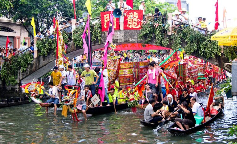 festival-perahu-naga-musim-semi-perayaan-tradisional-yang-memukau