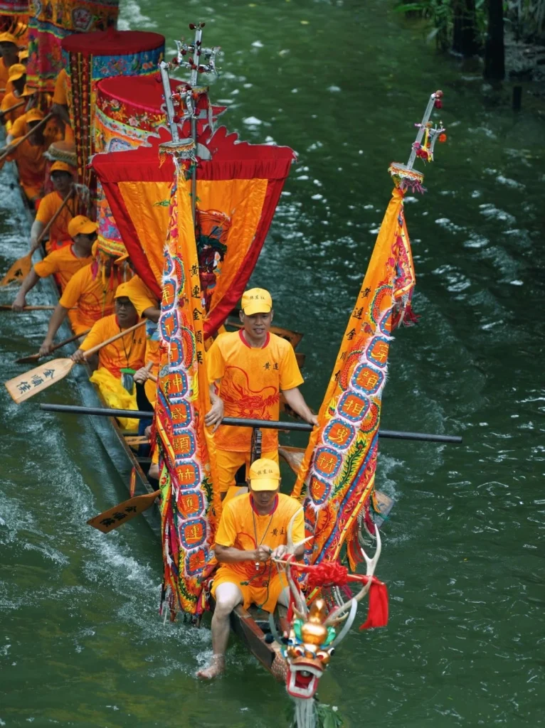 festival-perahu-naga-musim-semi-tradisi-budaya-dan-keindahan-alam