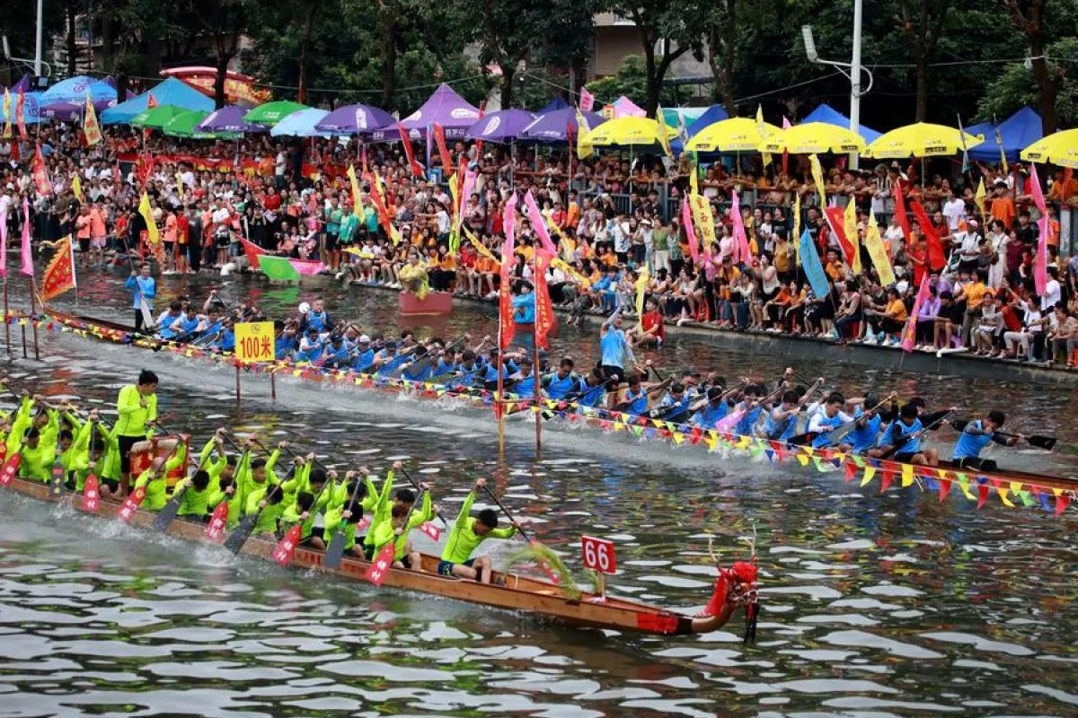 festival-perahu-naga-tradisi-budaya-dan-keindahan-sungai