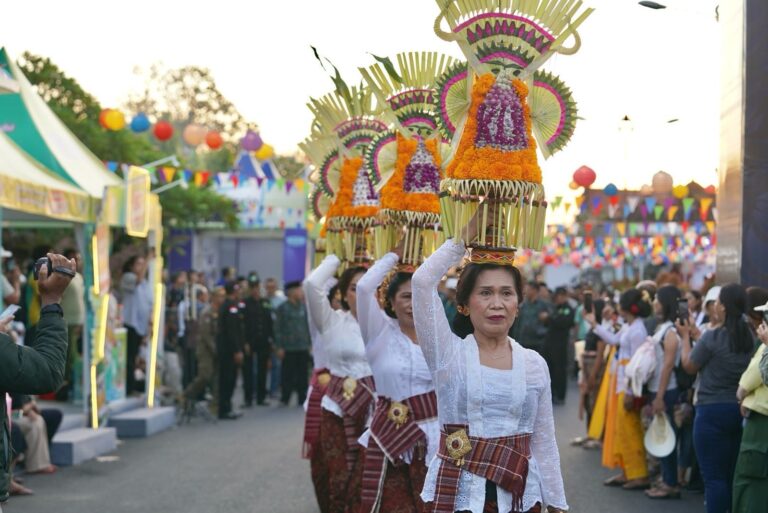 festival-semarapura-perayaan-budaya-dan-tradisi-di-bali