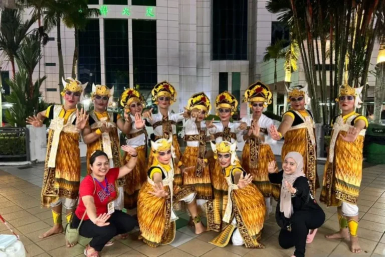 festival-seni-buleleng-perayaan-budaya-dan-kreativitas-lokal