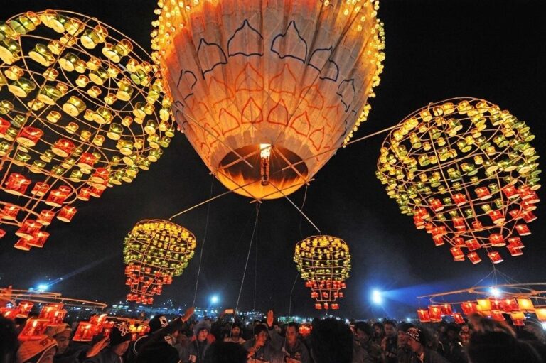 festival-tazaungdaing-perayaan-cahaya-yang-memukau-di-myanmar