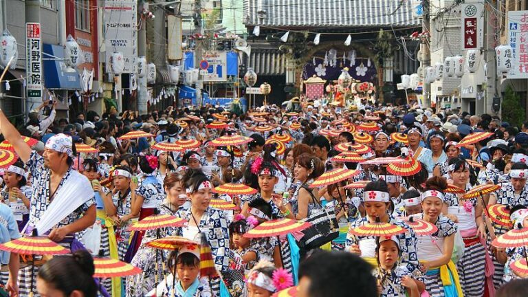 festival-tenjin-matsuri-osaka-perayaan-tradisional-yang-menarik