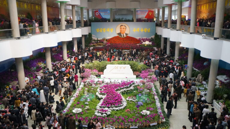 festival-terbaik-hari-lahir-kim-jong-il-kwangmyongsong-di-korea-utara