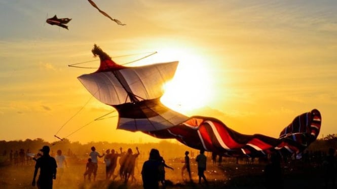 keindahan-dan-tradisi-festival-layang-layang-di-bali