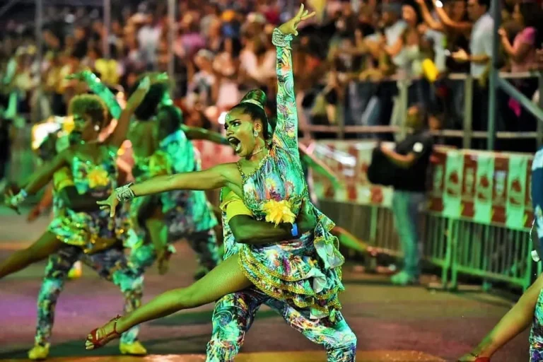 feria-de-cali-pameran-budaya-dan-hiburan-di-cali