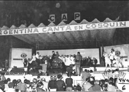 festival-musik-folklor-cosquin-perayaan-budaya-tradisional-argentina