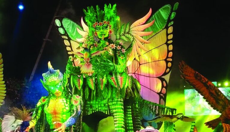 festival-parintins-perayaan-folklore-dan-budaya-brasil