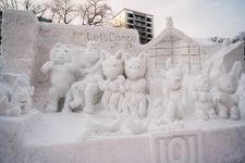 festival-salju-sapporo-di-hokkaido-keindahan-patung-es-dan-salju
