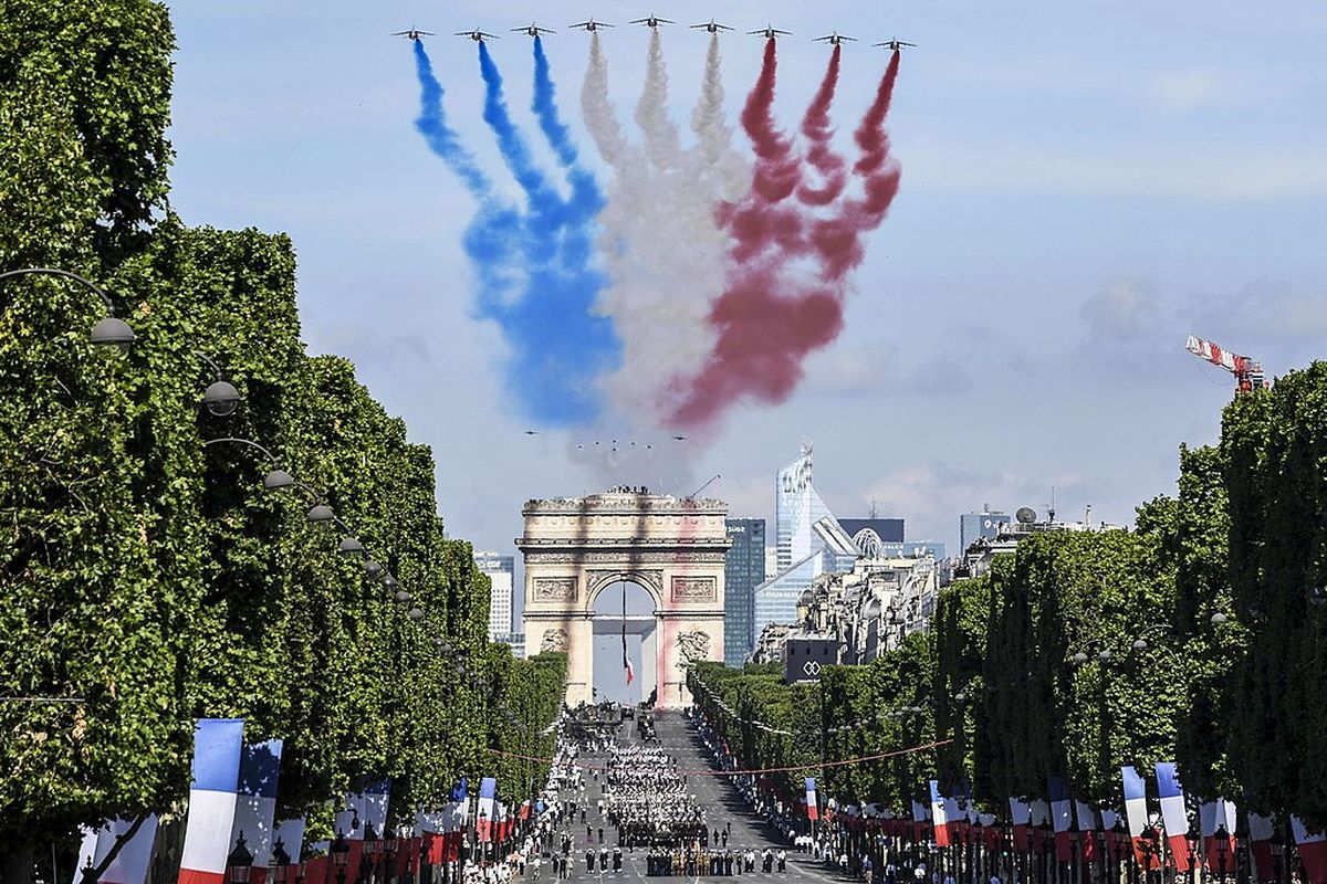 hari-bastille-sejarah-dan-perayaan-di-paris