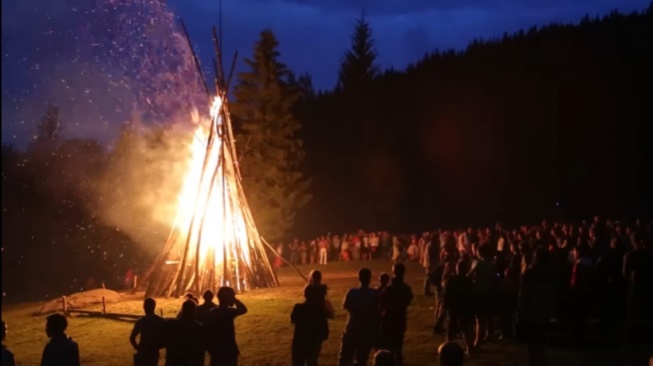 malam-walpurgis-tradisi-dan-makna-dalam-perayaan-malam-sakral