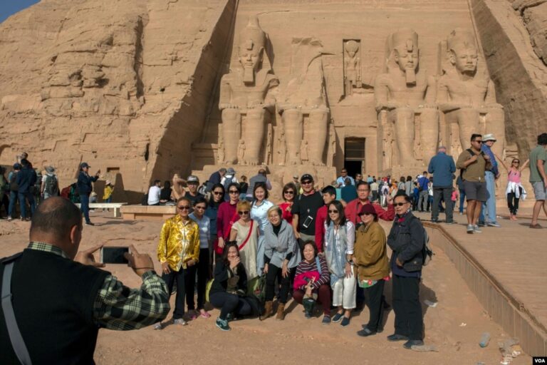 festival-abu-simbel-mesir-perayaan-bersejarah-dan-budaya