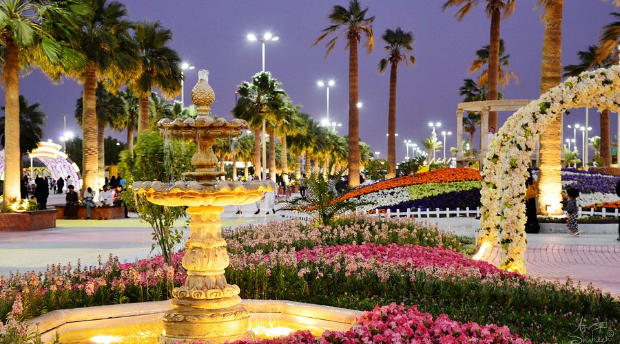 festival-karpet-bunga-perayaan-keindahan-alam-dan-seni-rupa