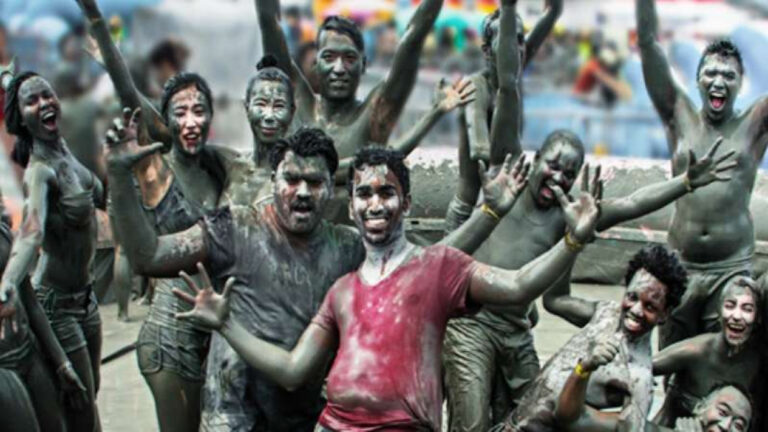 festival-lumpur-boryeong-perayaan-lumpur-seru-di-korea-selatan