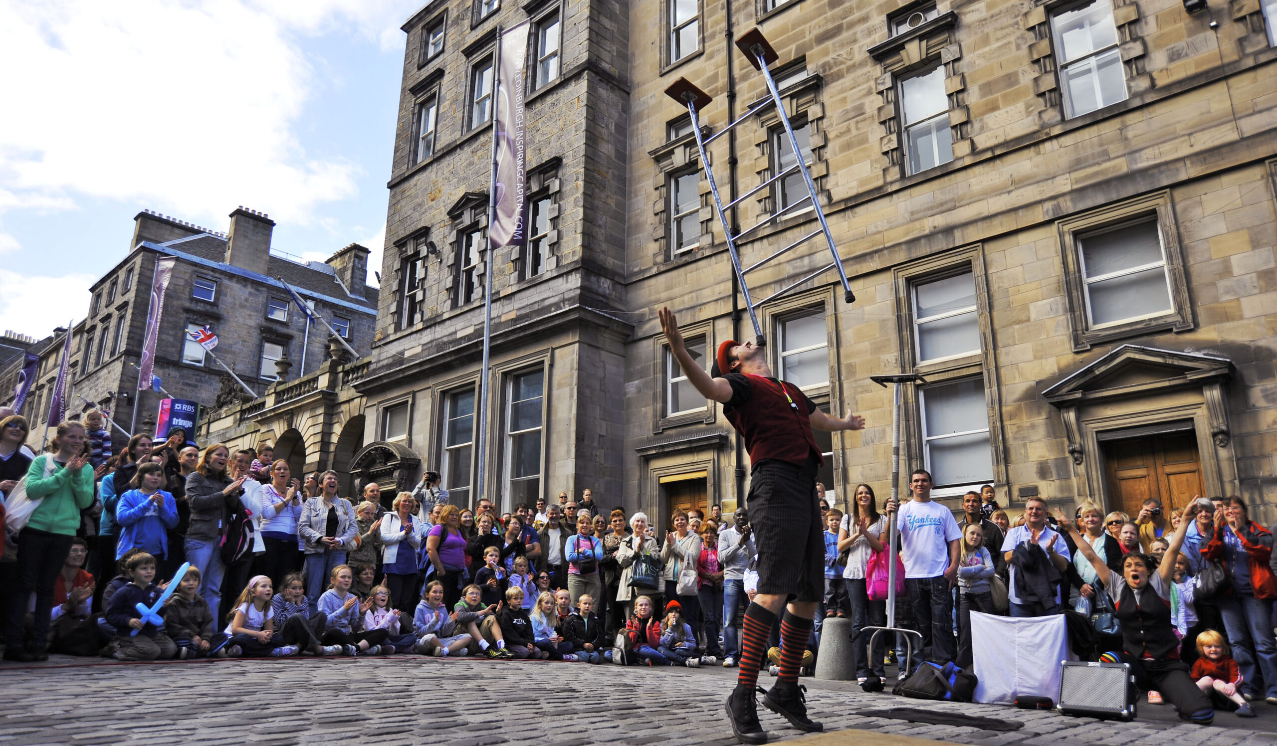 festival-fringe-edinburgh-perayaan-seni-dan-hiburan-internasional