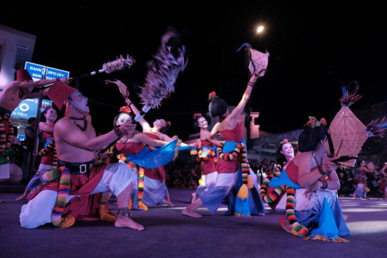 festival-kebudayaan-yogyakarta-menyelami-kekayaan-tradisi-dan-seni