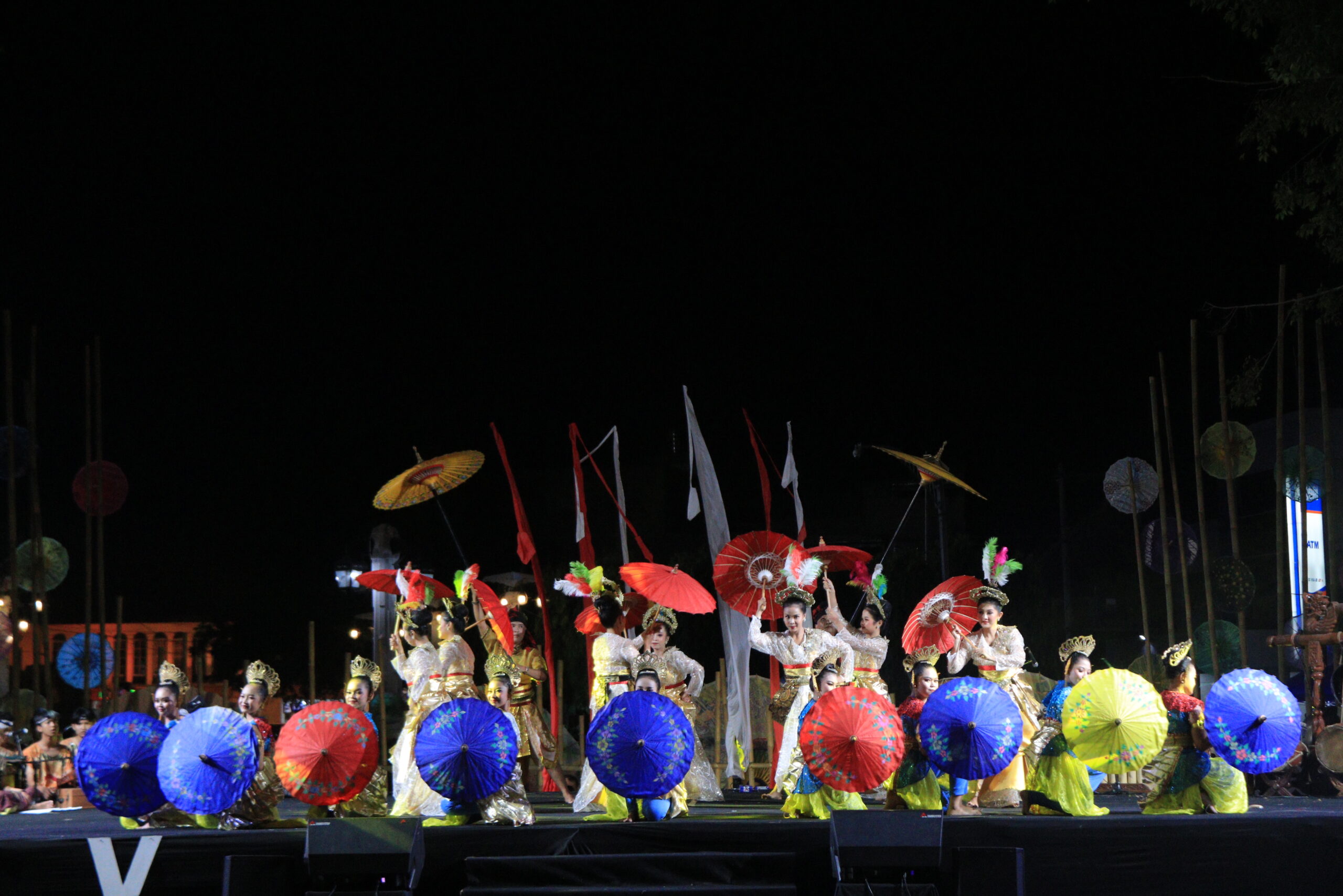 festival-payung-indonesia-perayaan-budaya-dan-keindahan-tradisional