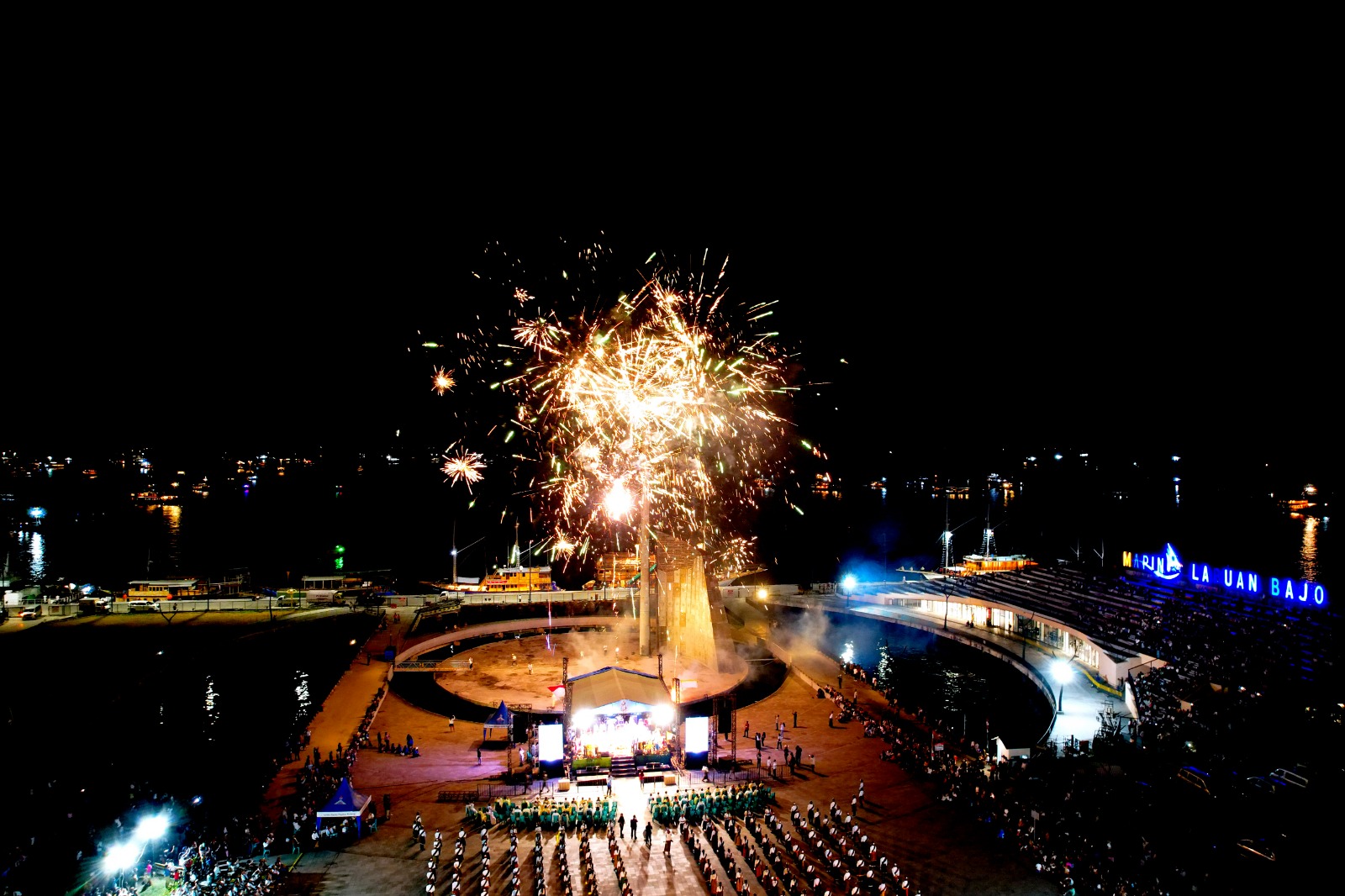 festival-putih-malam-perayaan-keindahan-malam-putih-di-indonesia