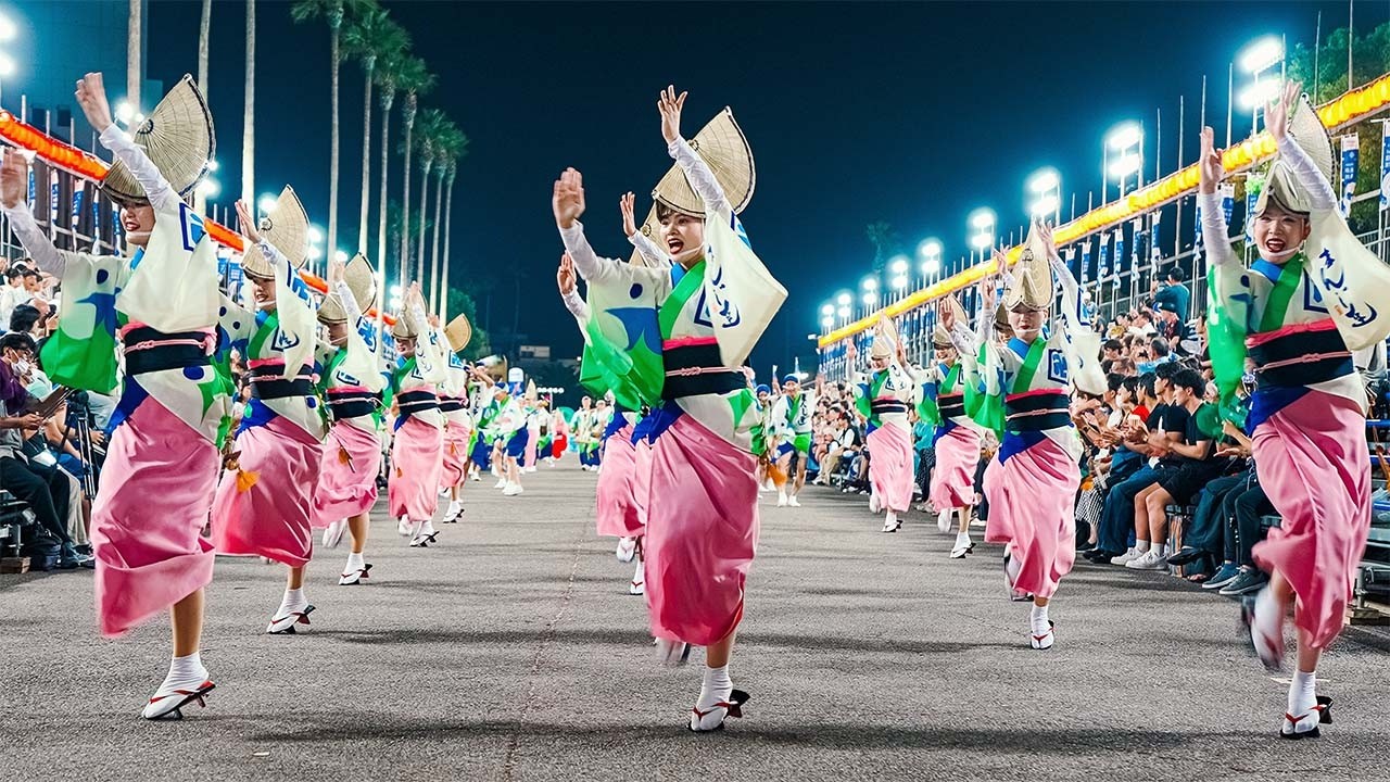 awa-odori-festival-tarian-tradisional-jepang-yang-penuh-warna