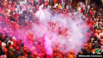festival-holi-perayaan-warna-warni-dari-india-yang-penuh-semangat